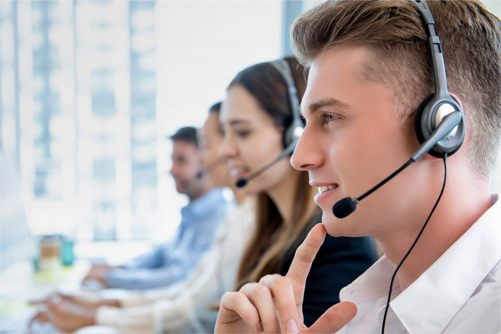 Unified Contact Center (UCC)